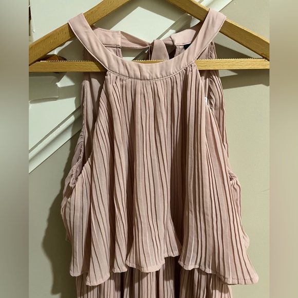 Ruffled Tiered Chiffon Dress - Picture 6 of 11